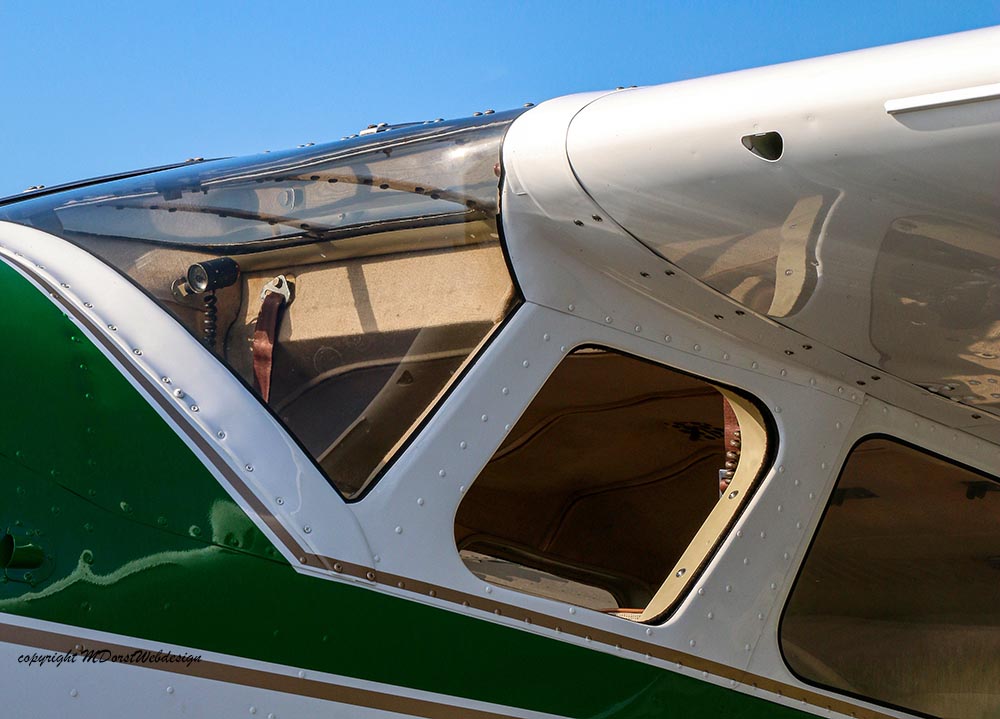 Cessna_195_2015-09-2623.jpg